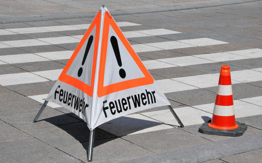 Achtung-Feuerwehr
